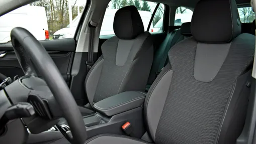 SKODA Octavia -