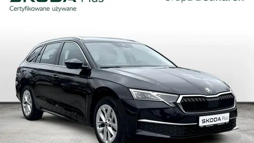 SKODA Octavia -
