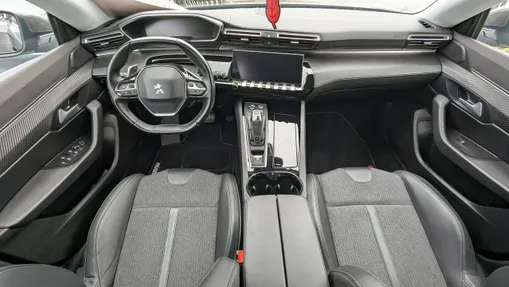 PEUGEOT 508 -