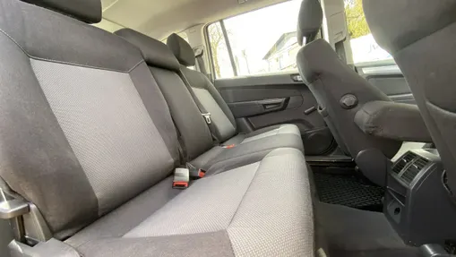 OPEL Zafira -