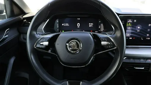 SKODA Octavia -