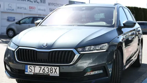 SKODA Octavia -