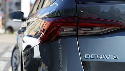 SKODA Octavia -