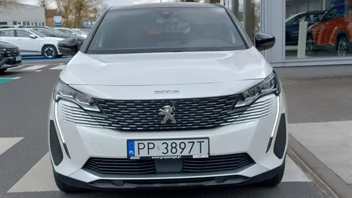 PEUGEOT 3008 -