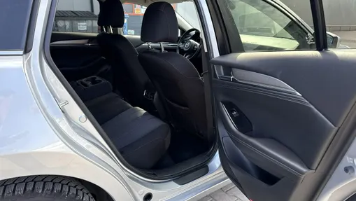 MAZDA 6 -