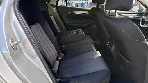 MAZDA 6 -