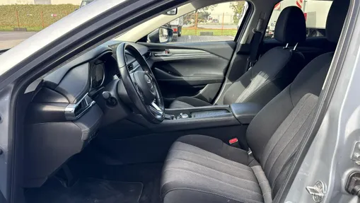MAZDA 6 -