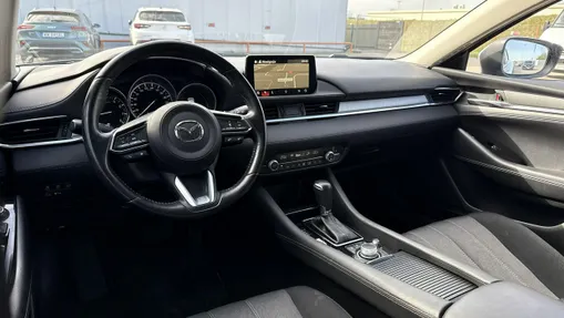 MAZDA 6 -