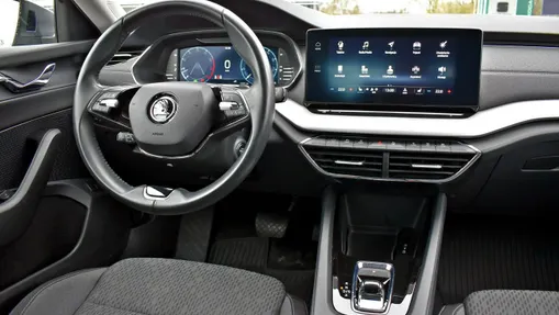 SKODA Octavia -