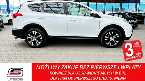 TOYOTA RAV4 -