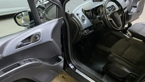 OPEL Meriva -