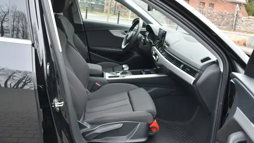 AUDI A4 -