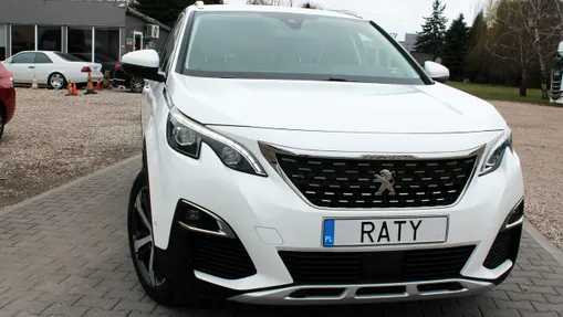 PEUGEOT 5008 -