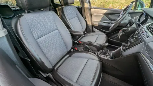 OPEL Mokka -
