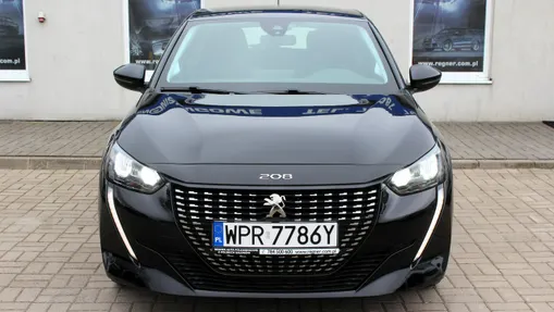PEUGEOT 208 -