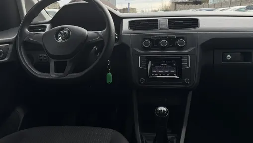 VOLKSWAGEN Caddy -