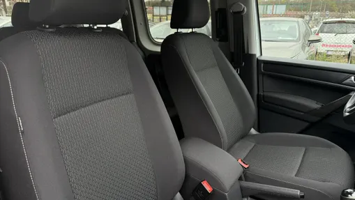 VOLKSWAGEN Caddy -