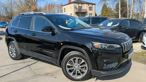 JEEP Cherokee -