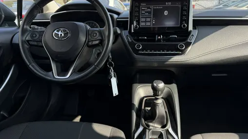 TOYOTA Corolla -