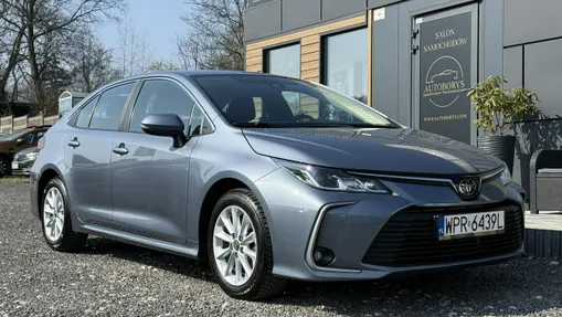 TOYOTA Corolla -