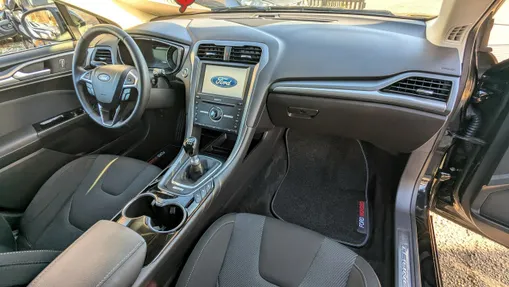 FORD Mondeo -