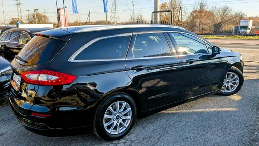 FORD Mondeo -