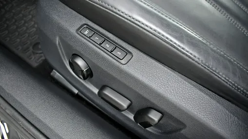 SKODA Superb -