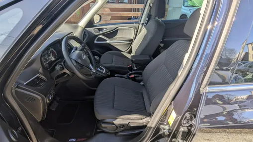 OPEL Zafira -