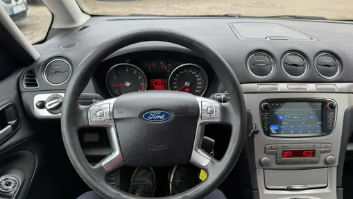 FORD Galaxy -