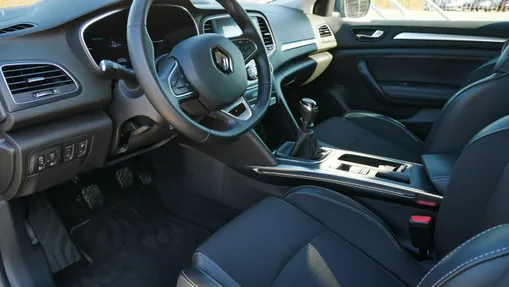 RENAULT Megane -