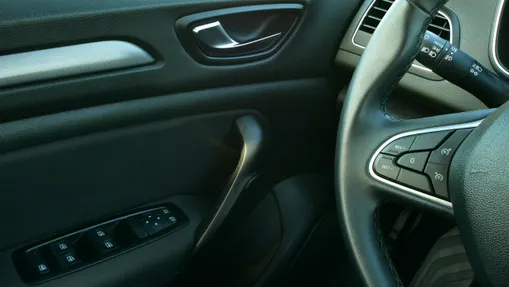 RENAULT Megane -
