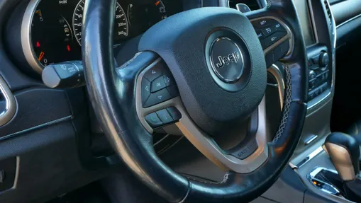 JEEP Grand Cherokee -