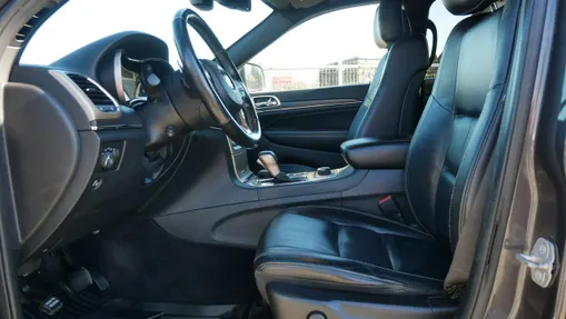 JEEP Grand Cherokee -