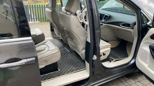 CHRYSLER Pacifica -