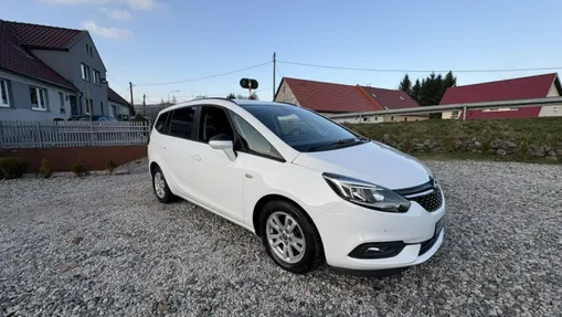 OPEL Zafira -