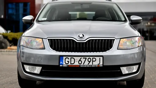 SKODA Octavia -
