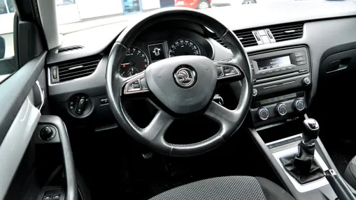 SKODA Octavia -