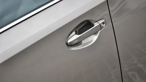 TOYOTA Auris -