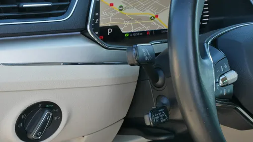 SKODA Superb -