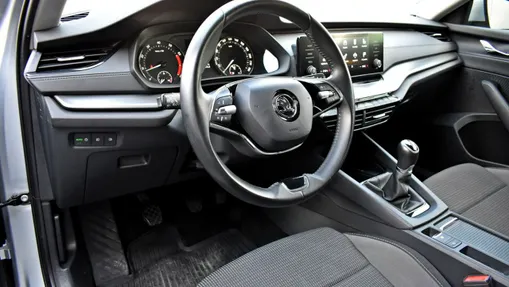 SKODA Octavia -