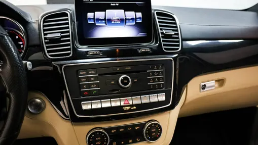 MERCEDES-BENZ GLE -