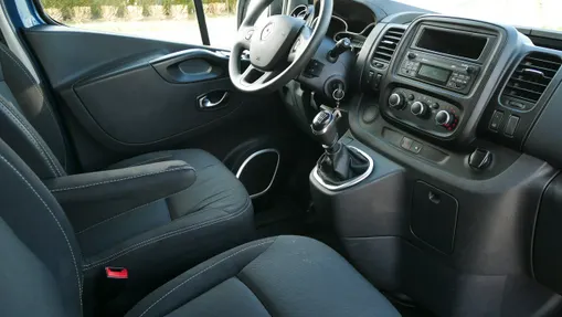 RENAULT Trafic -