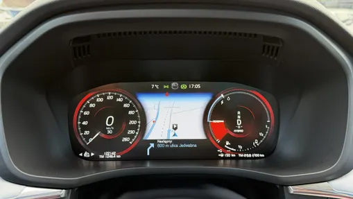 VOLVO XC60 -