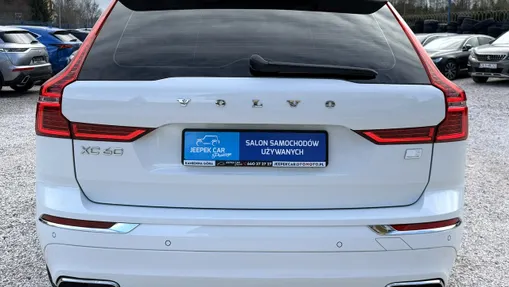 VOLVO XC60 -