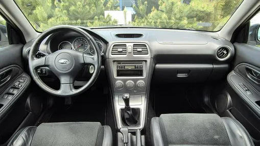 SUBARU Impreza -