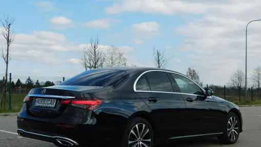 MERCEDES-BENZ E Klasa -