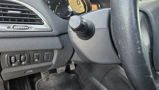 RENAULT Megane -