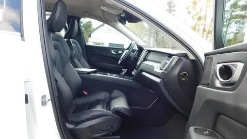 VOLVO XC60 -