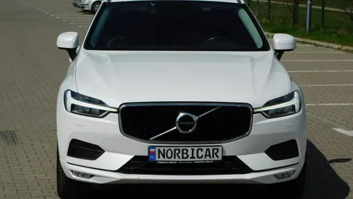 VOLVO XC60 -