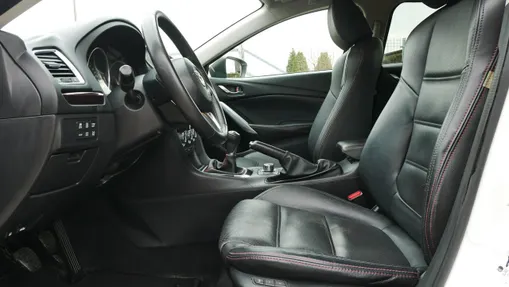 MAZDA 6 -